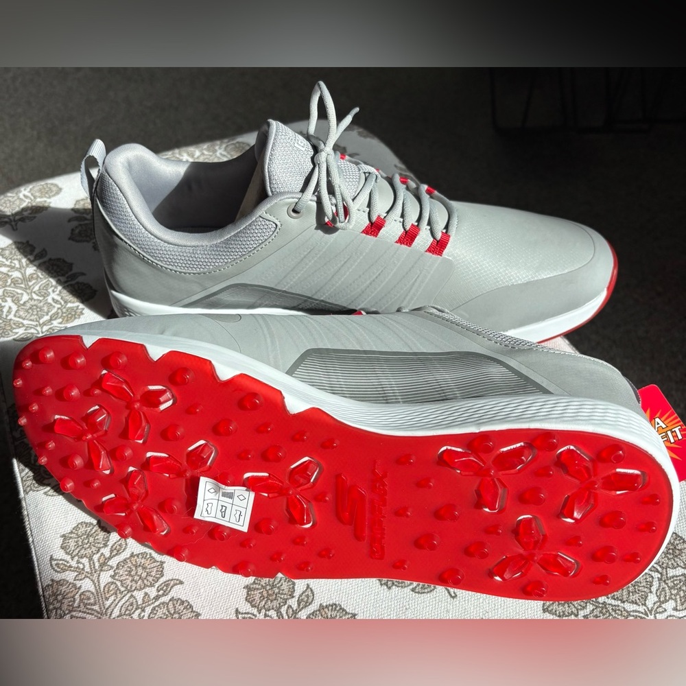 NEW Sketchers Gray Go Golf Shoes Sneakers Sz 10 extra wide fit